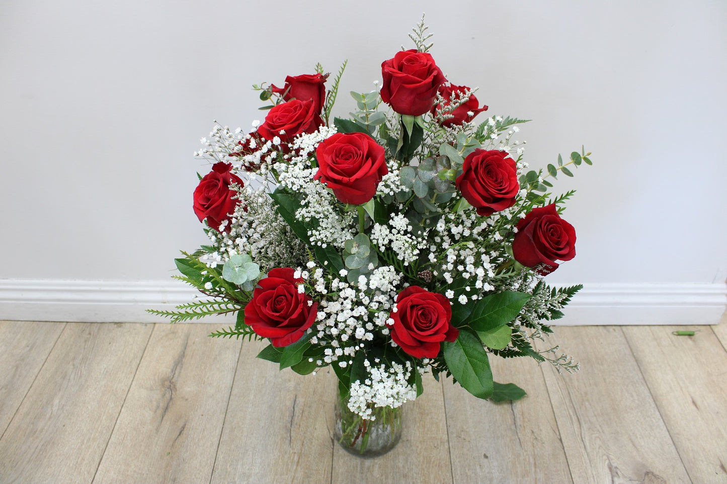 Dozen Roses